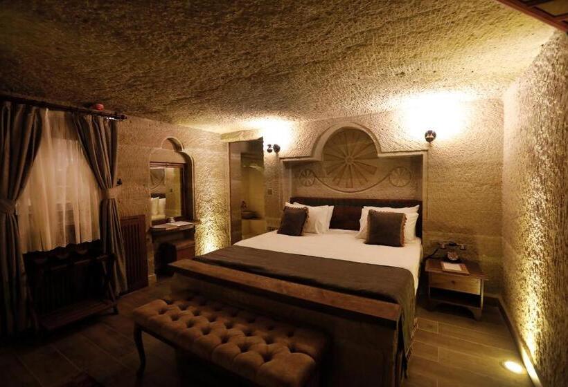 سوییت لوکس, Ada Cave Suites