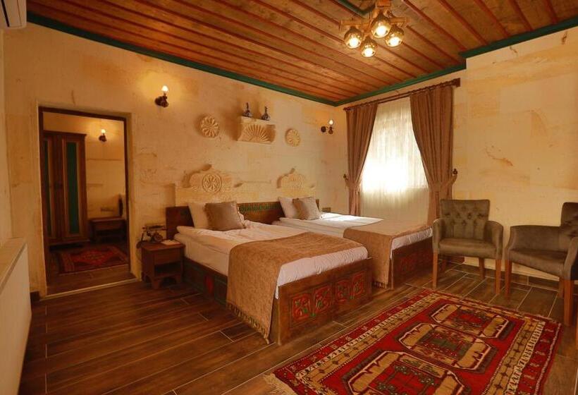 سوییت خانوادگی, Ada Cave Suites