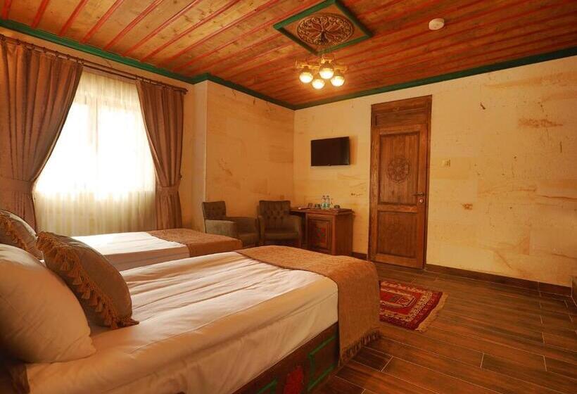 سوییت خانوادگی, Ada Cave Suites