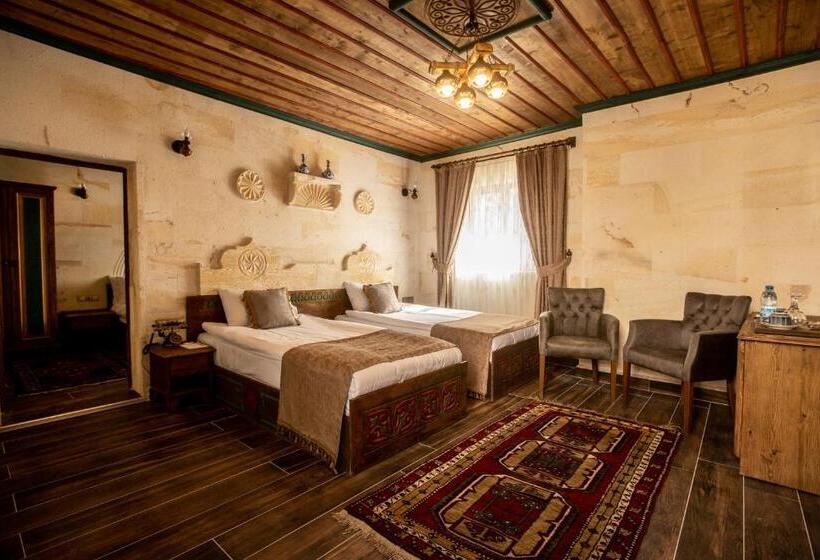 سوییت خانوادگی, Ada Cave Suites