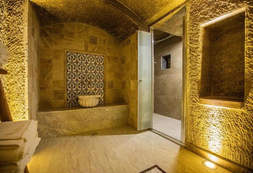 سوئیت با تخت بزرگ, Ada Cave Suites