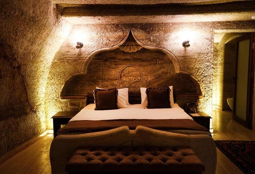 سوئیت با تخت بزرگ, Ada Cave Suites