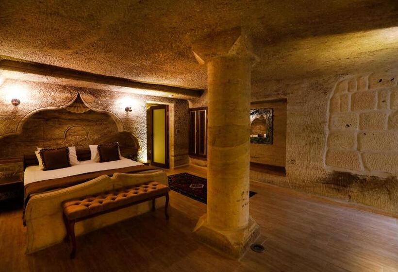 سوئیت با تخت بزرگ, Ada Cave Suites