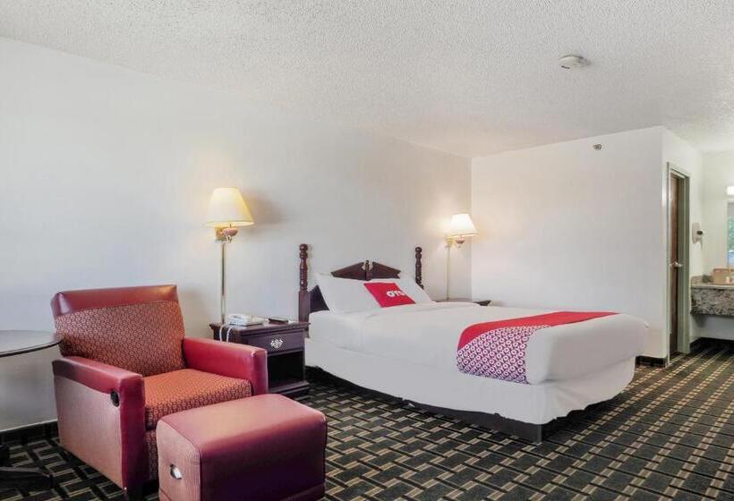 Номер Стандарт Кровать Кинг Адаптированный для Инвалидов, Lonestar Inn And Suites By Oyo  Erick, Ok