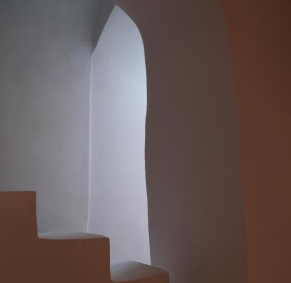 اتاق استاندارد, Dar Fatma