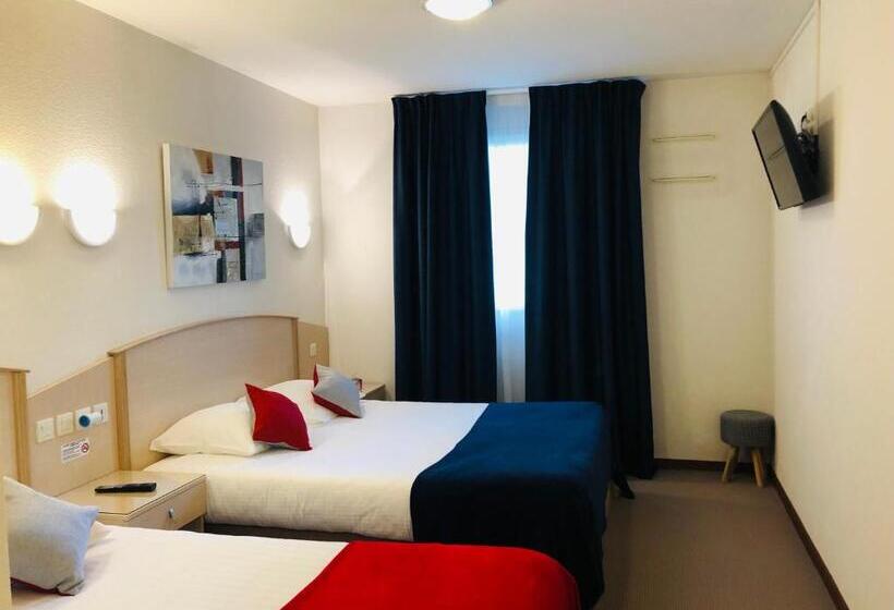 اتاق استاندارد سه نفره, Hôtel Le Kolibri