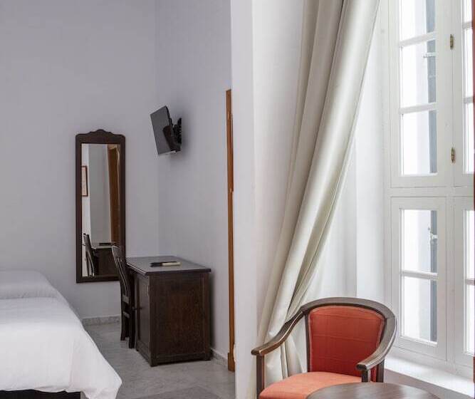 اتاق استاندارد, Tugasa Casa Palacio Medina Sidonia