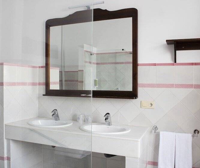 اتاق استاندارد, Tugasa Casa Palacio Medina Sidonia