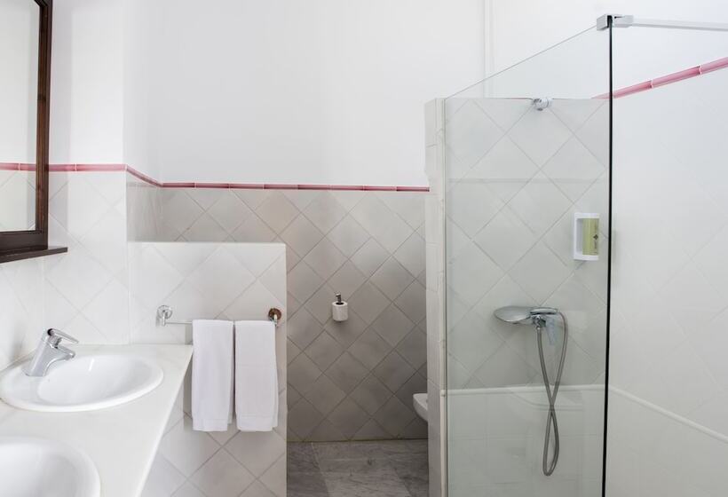 اتاق استاندارد, Tugasa Casa Palacio Medina Sidonia