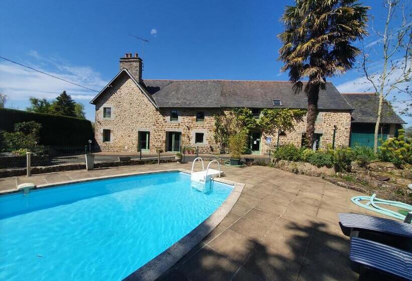 Номер Стандарт, Chambres D Hotes Avec Piscine Aux Agapanthes De Cromel   Mont Saint Michel