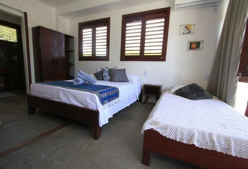 Quarto Triplo Deluxe, Vila Das águas