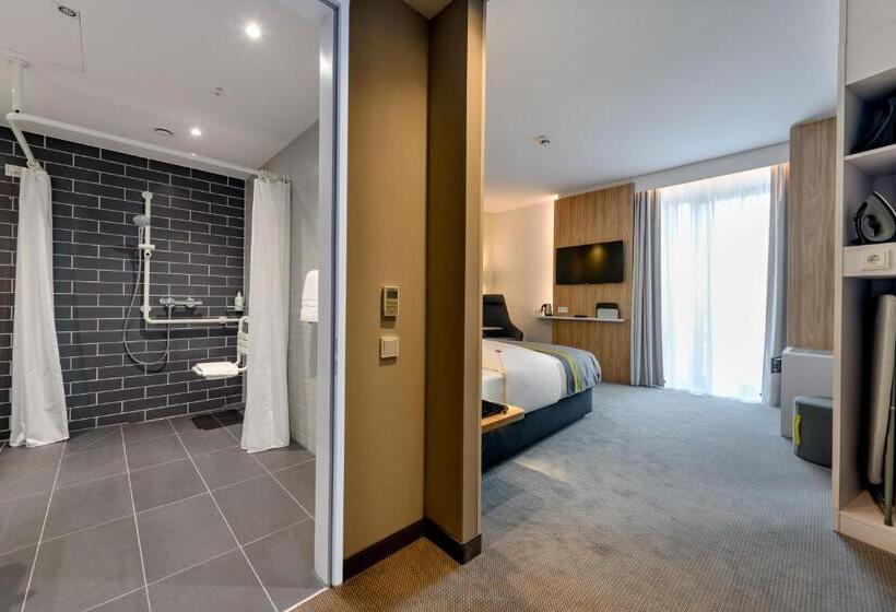 اتاق استاندارد برای معلولان, Holiday Inn Express   Fulda, An Ihg