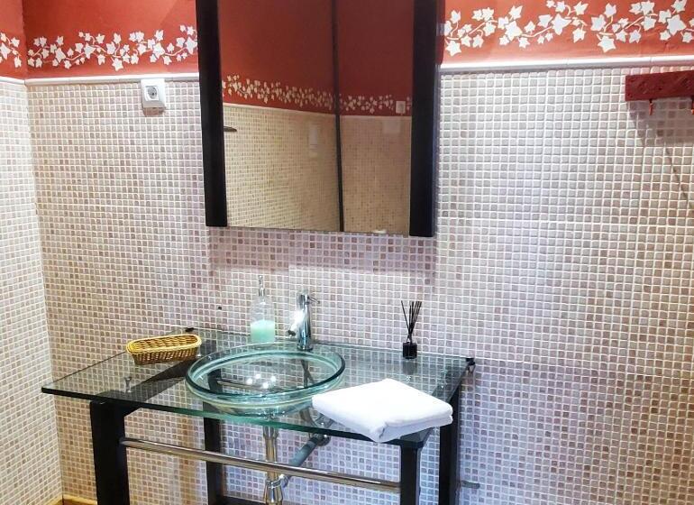 带观景的豪华间, Hostal Martes Cáceres Plaza Mayor   Tercer Piso Sin Ascensor