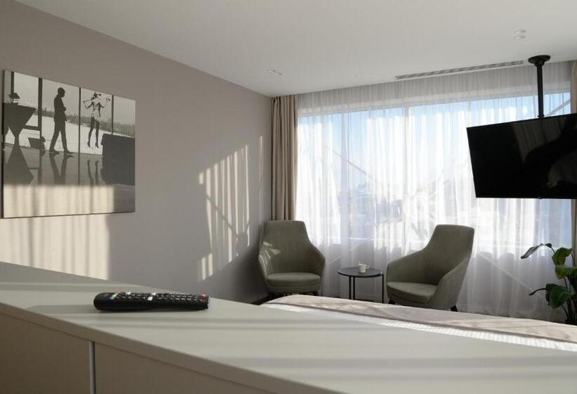 Номер Deluxe, Premier Hotel Miskolc