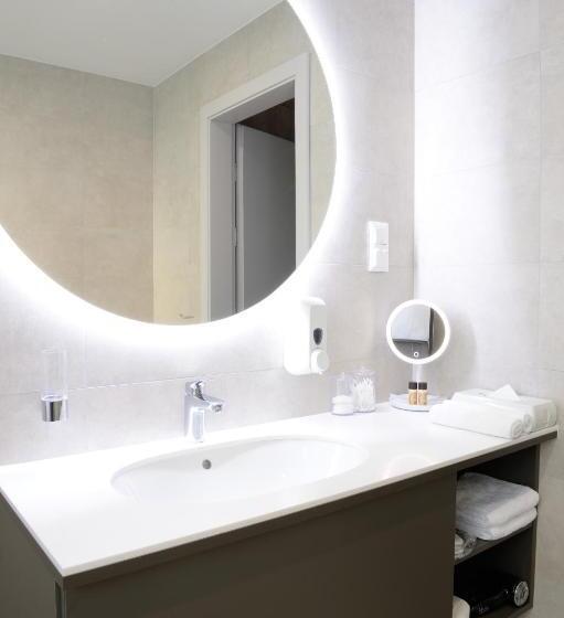 Люкс, Premier Hotel Miskolc