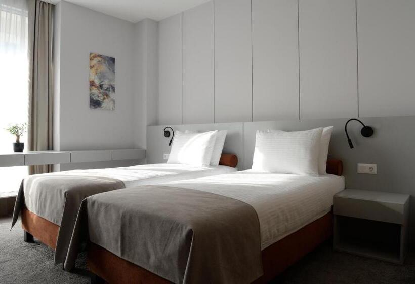 Номер Стандарт, Premier Hotel Miskolc