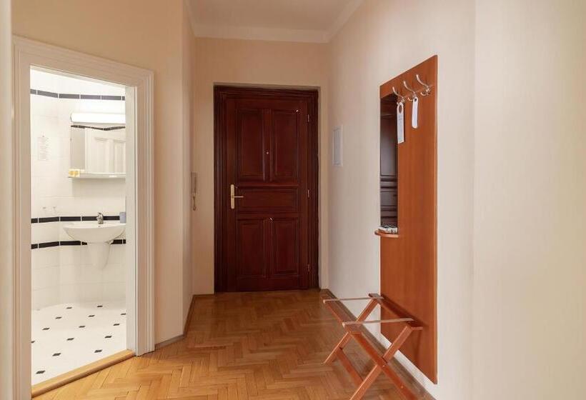 Escritório Estándar, Sibelius Apartments
