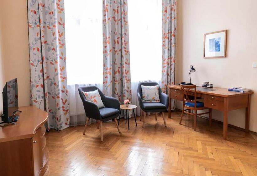 Apartamento 2 Dormitórios, Sibelius Apartments