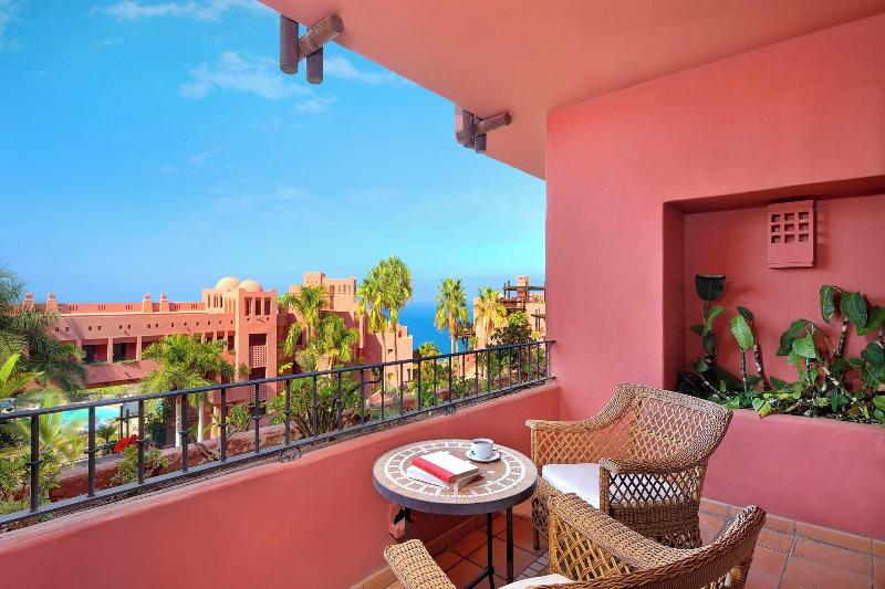 سوئیت با تخت بزرگ, The Ritzcarlton Tenerife, Abama