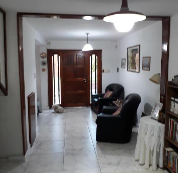 آپارتمان 1 خوابه با بالکن, Departamentos Maryan