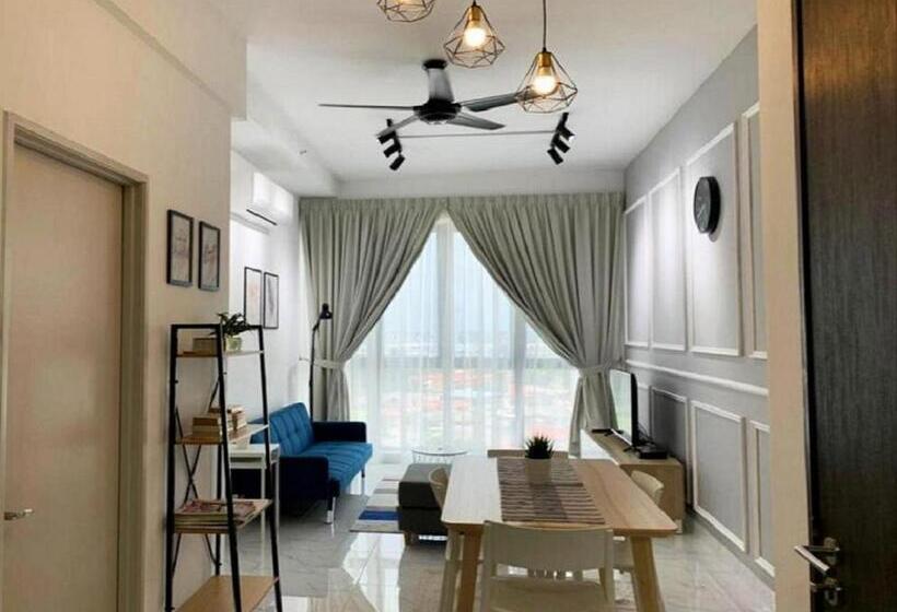침실 2개 아파트, Zulanie Suite Troika Residence, Spacious And Cozy With Pool, Free Wifi & Netflix In Golden Triangle