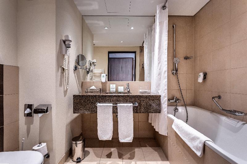 Номер Премиум, Holiday Inn Resort Warsaw Józefów, An Ihg