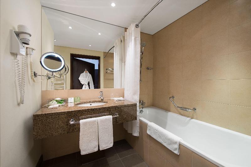 Стандартный Номер Кровать Кинг, Holiday Inn Resort Warsaw Józefów, An Ihg