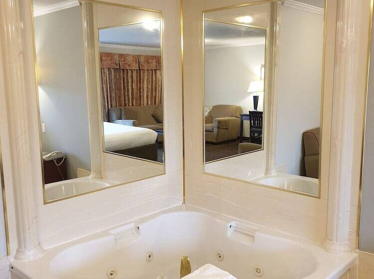 リバービュースイート, Riverland Inn & Suites