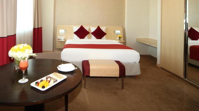 Полулюкс, Novotel Riyadh Al Anoud