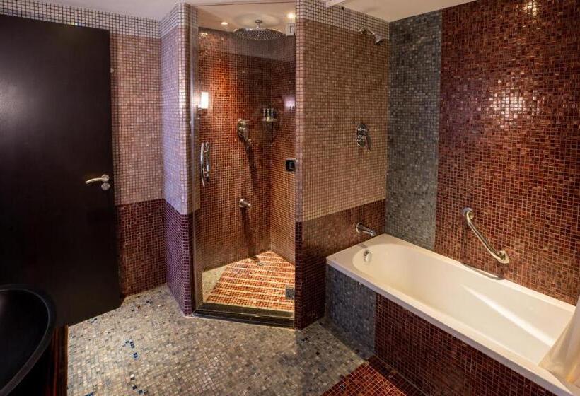 Королевский Люкс, Novotel Riyadh Al Anoud