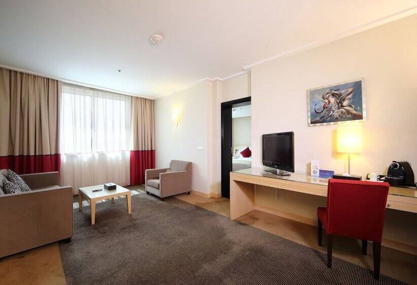 Suíte Superior, Novotel Riyadh Al Anoud
