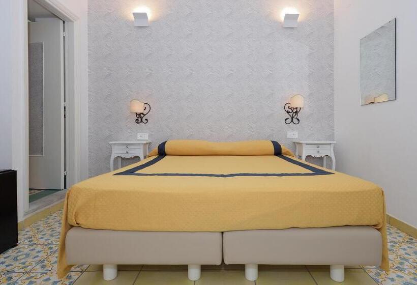 اتاق اکونومی, 7bello