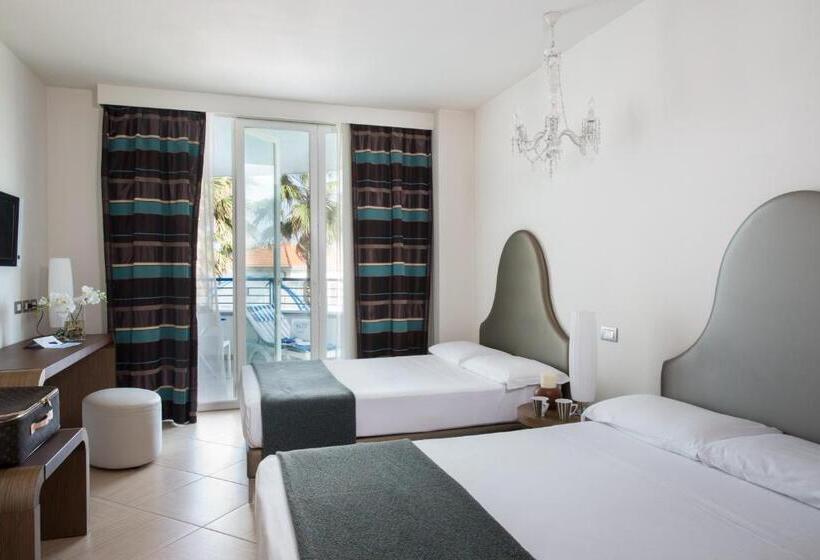标准三人间, Blu Suite Resort