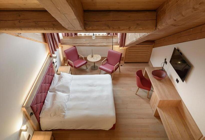 Люкс Повышенной Комфортности, Royal Hotel Cortina