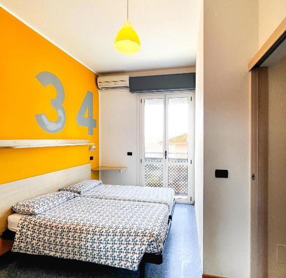 اتاق استاندارد, Morfeo   Young People Hotels