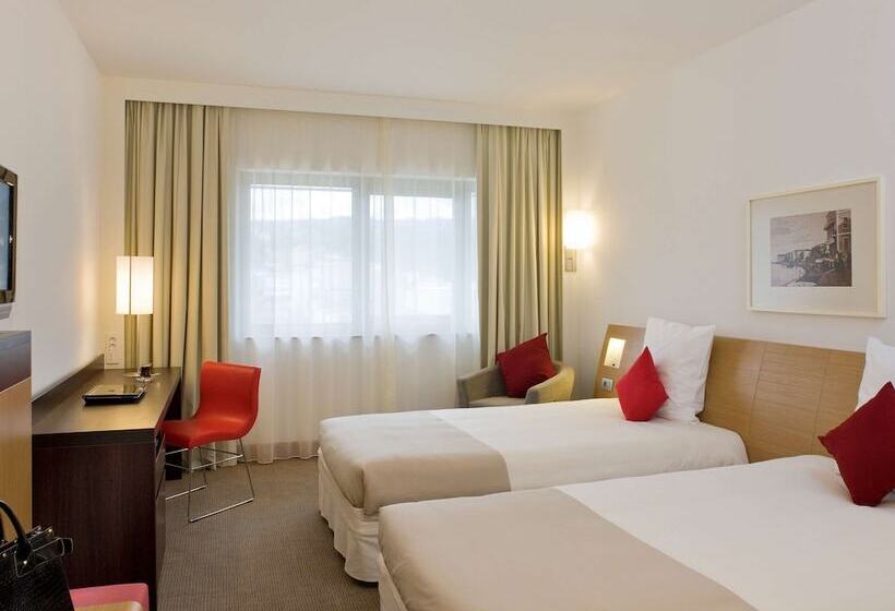 Номер Superior, Novotel Liverpool Centre