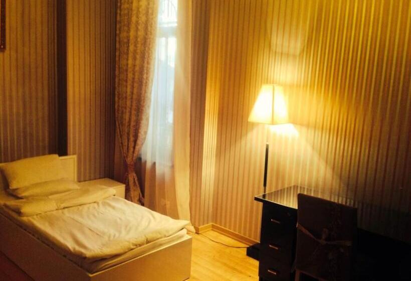 اتاق استاندارد, Ivy Boutique