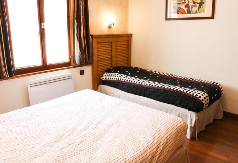 Номер Стандарт Трехместный, Auberge De La Vieille Ferme