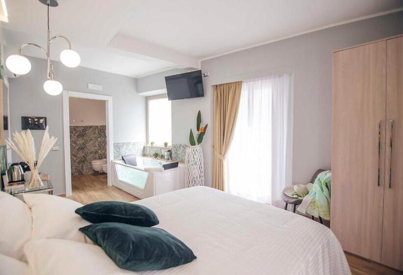 اتاق استاندارد با وان آب گرم, Villa Teresina