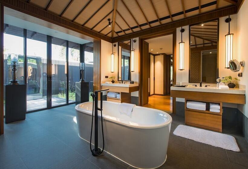 Вилла 2 Спальни Вид на Море, Le Méridien Shimei Bay Beach Resort & Spa