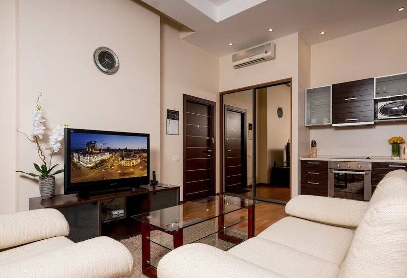 آپارتمان 1 خوابه, Senator City Center
