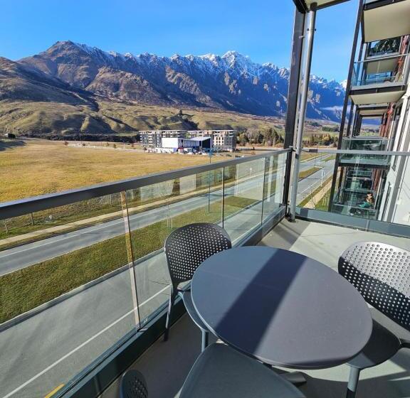 Апартаменты 1 Спальня с Видом, Quest Queenstown Apartments Remarkables Park