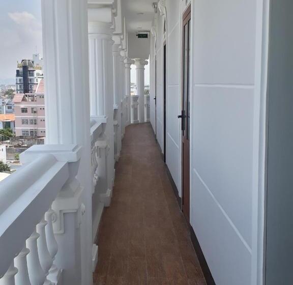 اتاق سوپریور با تخت بزرگ, Biển Nhớ Hotel & Coffee