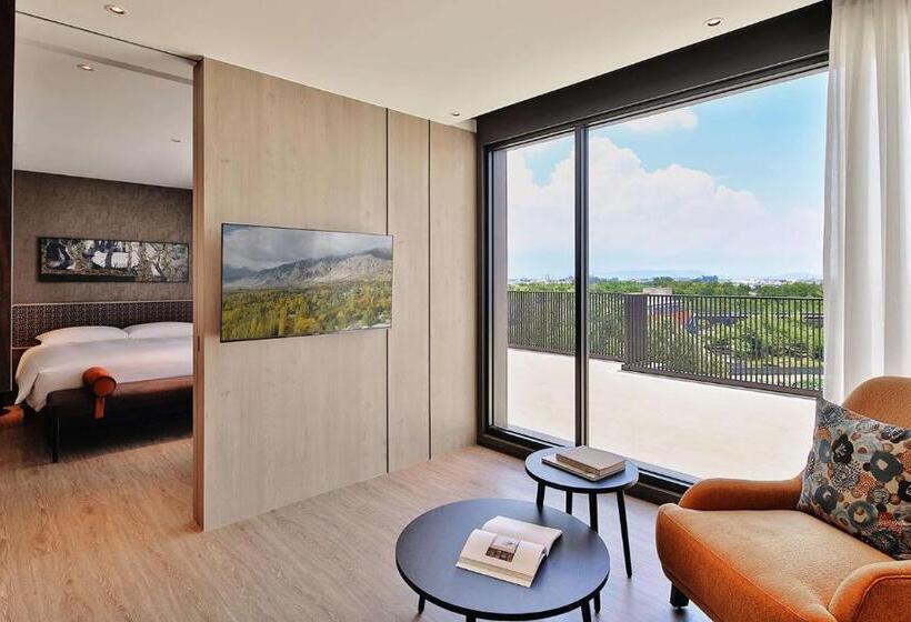 سوییت جونیور, Just Sleep Tainan Hushan