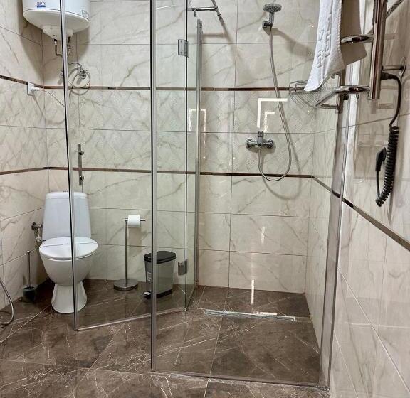 جناح, львівський