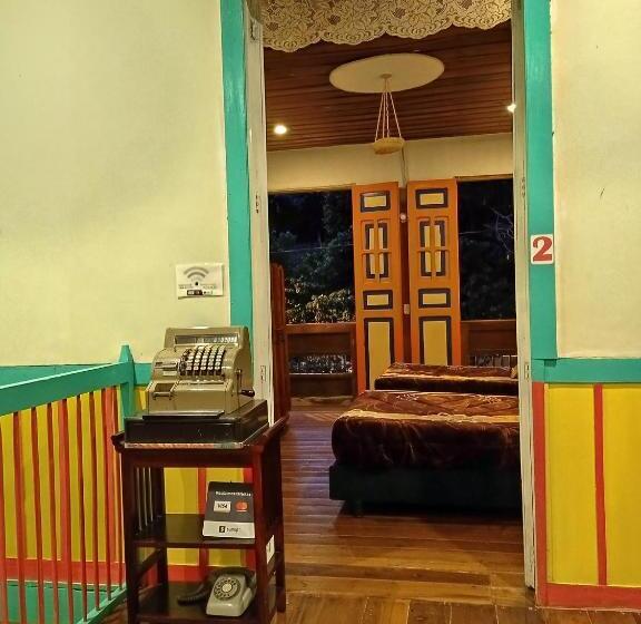 스탠다드 룸 더블 침대 2개, Hostal Casa Victoria Pijao