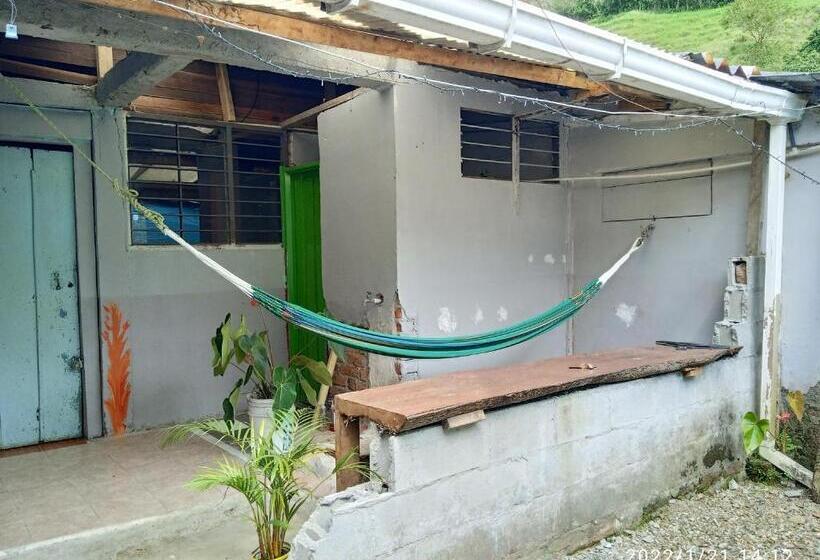 공동 객실, Hostal Casa Victoria Pijao