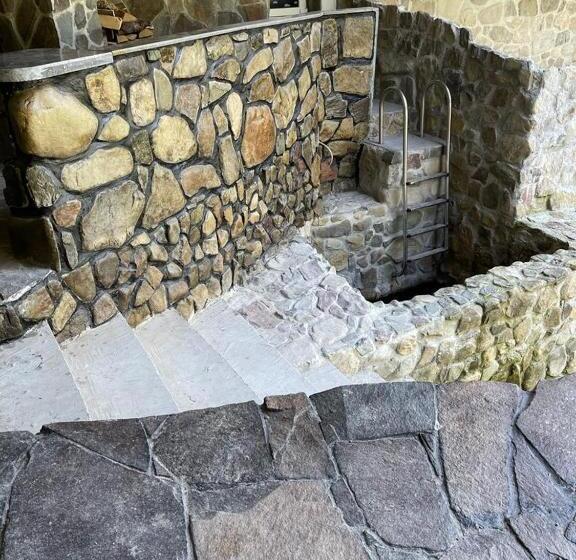 اتاق استاندارد, Chateau