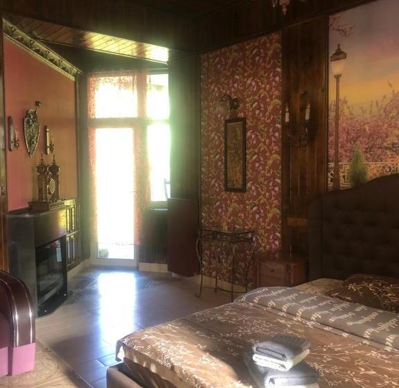 استودیو استاندارد با تخت کینگ, Chateau