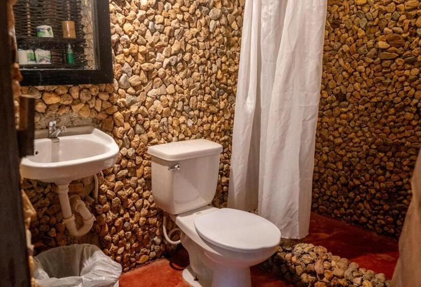 اتاق استاندارد با چشم‌انداز باغ, Dominican Tree House Village